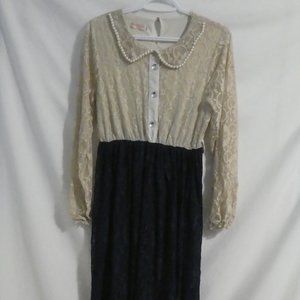 JANNIER-LONG Classic Fashion | large | Lace Cream and Navy Victorian Dress